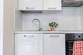 JOIVY Superb Flat For 4 W/Balcony Near Milano Centrale