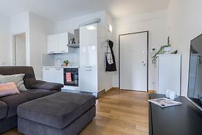JOIVY Superb Flat For 4 W/Balcony Near Milano Centrale