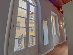 JOIVY Fulcorina Sforza Splendid flat in Central Milan