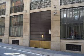 JOIVY Fulcorina Sforza Splendid flat in Central Milan