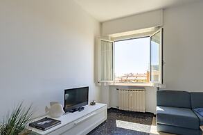 JOIVY Family Flat W/Terrace & Parking Near Beach