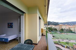 JOIVY Family Flat W/Terrace & Parking Near Beach