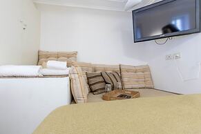 JOIVY Modern Studio Near City Centre