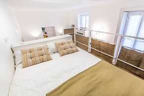 JOIVY Modern Studio Near City Centre