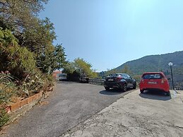 JOIVY Bright Flat W/2 Balconies & Sea View