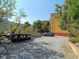 JOIVY Bright Flat W/2 Balconies & Sea View