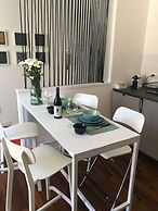 JOIVY Stylish Apt in Centre of Cernobbio