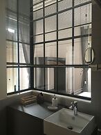 JOIVY Stylish Apt in Centre of Cernobbio