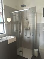 JOIVY Stylish Apt in Centre of Cernobbio