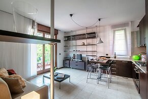 JOIVY Splendid Flat W/Terrace Near Lake Como