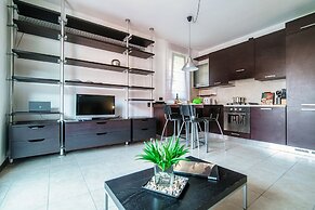 JOIVY Splendid Flat W/Terrace Near Lake Como