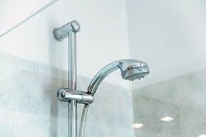 JOIVY Splendid Flat W/Terrace Near Lake Como