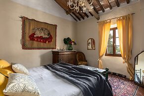 JOIVY Presents Badia Ardenga