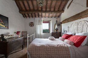 JOIVY Presents Badia Ardenga