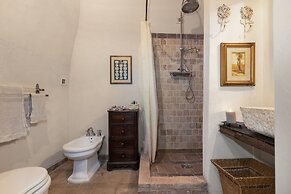 JOIVY Presents Badia Ardenga