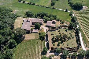 JOIVY Presents Badia Ardenga