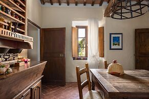 JOIVY Presents Badia Ardenga