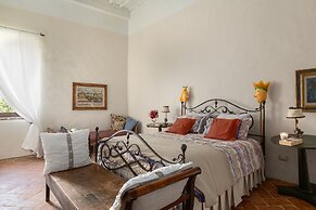 JOIVY Presents Badia Ardenga