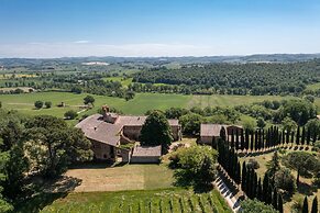 JOIVY Presents Badia Ardenga