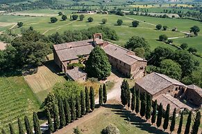 JOIVY Presents Badia Ardenga