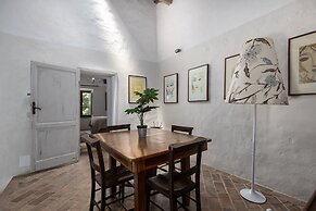 JOIVY Presents Badia Ardenga