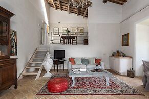 JOIVY Presents Badia Ardenga