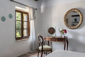 JOIVY Presents Badia Ardenga