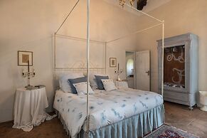 JOIVY Presents Badia Ardenga