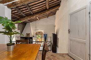 JOIVY Presents Badia Ardenga