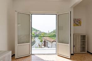 JOIVY Family Flat W/3 Balconies, 10 Min To Beach