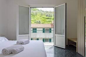 JOIVY Family Flat W/3 Balconies, 10 Min To Beach