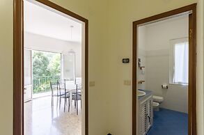 JOIVY Family Flat W/3 Balconies, 10 Min To Beach