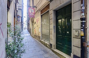 JOIVY Great Flat Near Aquarium