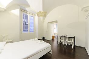 JOIVY Great Flat Near Aquarium