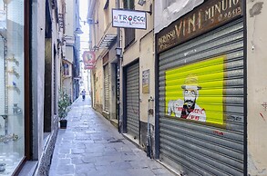 JOIVY Great Flat Near Aquarium