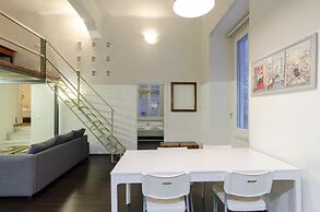 JOIVY Great Flat Near Aquarium