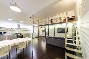 JOIVY Great Flat Near Aquarium