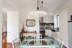 JOIVY Inviting Flat with Garden and Sea View in Rapallo