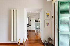 JOIVY Inviting Flat with Garden and Sea View in Rapallo