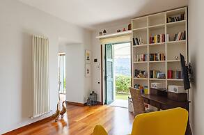 JOIVY Inviting Flat with Garden and Sea View in Rapallo