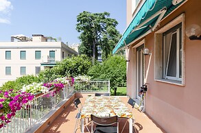 JOIVY Stylish Flat W/Terrace