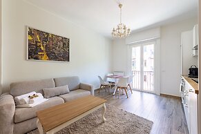 JOIVY Lele Apartment With Swimming Pool