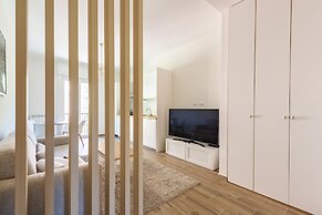 JOIVY Lele Apartment With Swimming Pool
