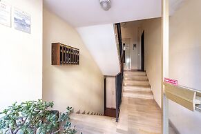 JOIVY Lele Apartment With Swimming Pool