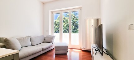 JOIVY Superb Flat, 2 Balconies & Skyscrapers View