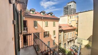 JOIVY Light Isola Studio