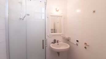 JOIVY Light Isola Studio