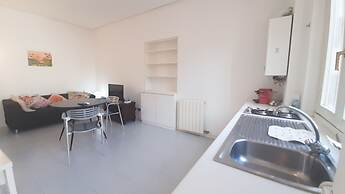 JOIVY Light Isola Studio