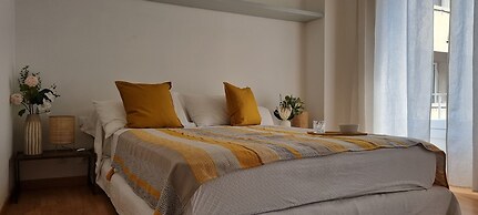 JOIVY Contemporary 1-Bed Apt Near Duomo Di Milano