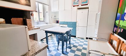 JOIVY Vintage And Gorgeous 2-Bed Flat Near Sforzesco Castle